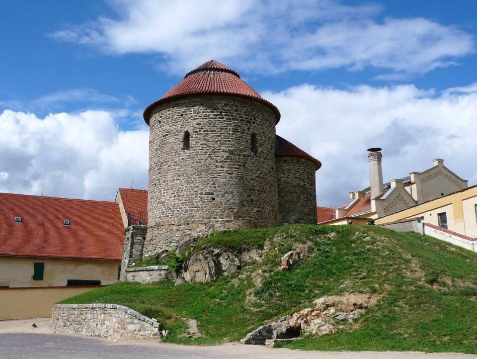 Wine House Znojmo Villa ภายนอก รูปภาพ