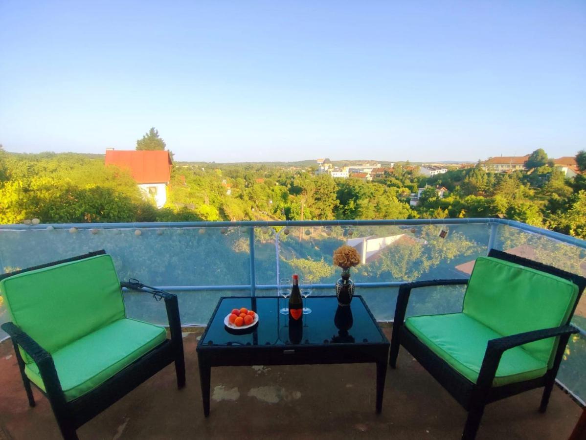 Wine House Znojmo Villa ภายนอก รูปภาพ